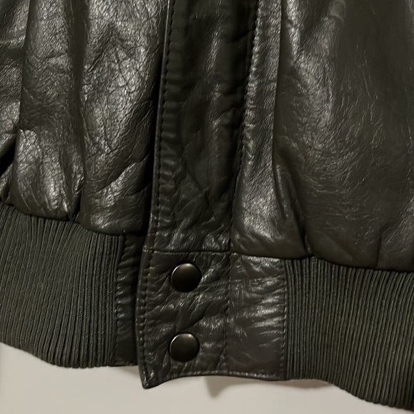 COPY - Members Only Leather Jacket Vintage Mens Gray Classic Iconic Style size … - Picture 5 of 16